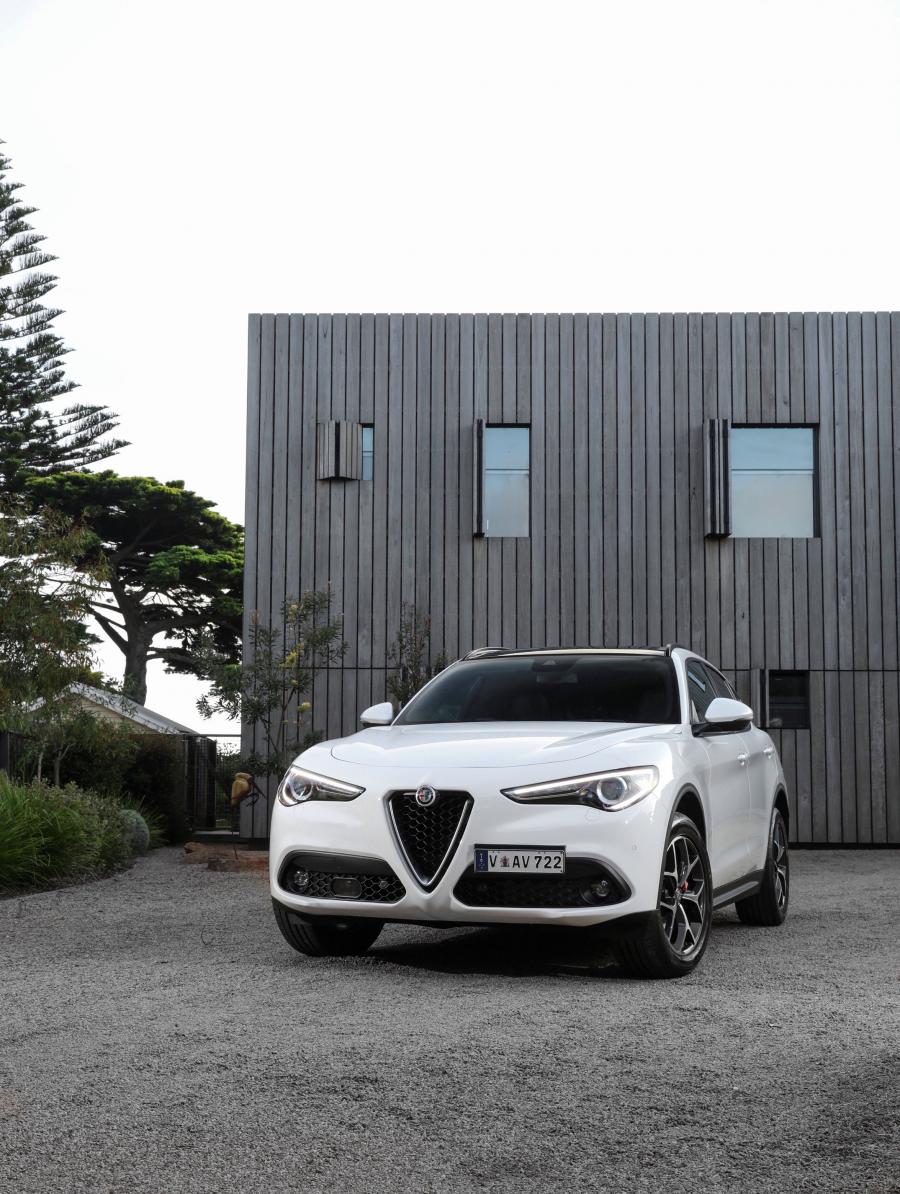  Alfa Romeo Stelvio (949) 2018 года  (AU) (фото 9 из 40)